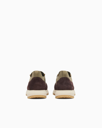 Low-top sneakers in suede and mesh with a rubber sole