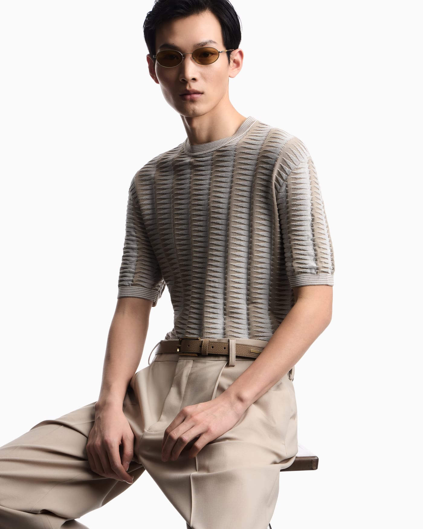 Jumper with two-toned jacquard motif