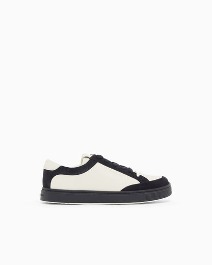 Leather sneakers with suede details