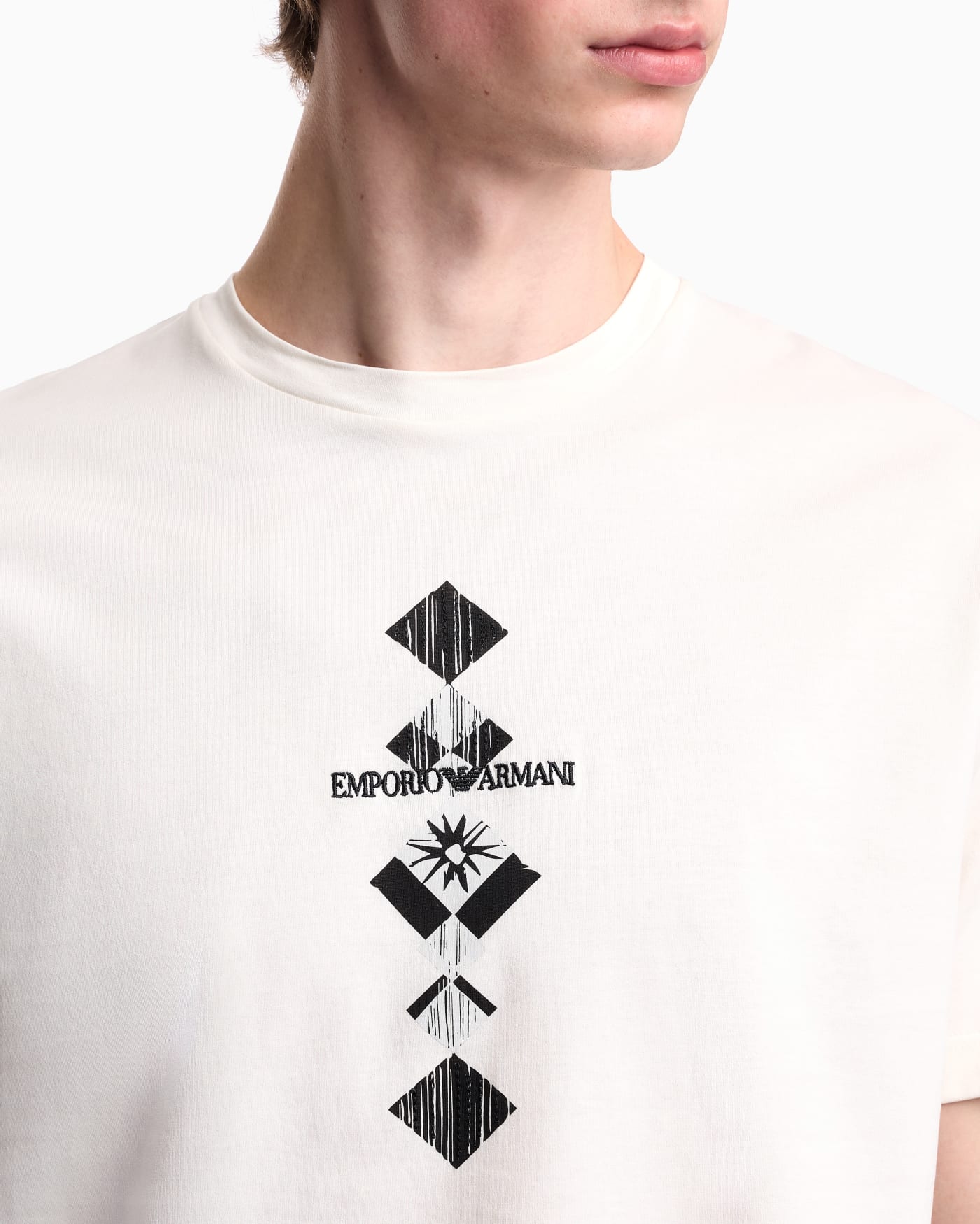 Jersey T-shirt with tribal print