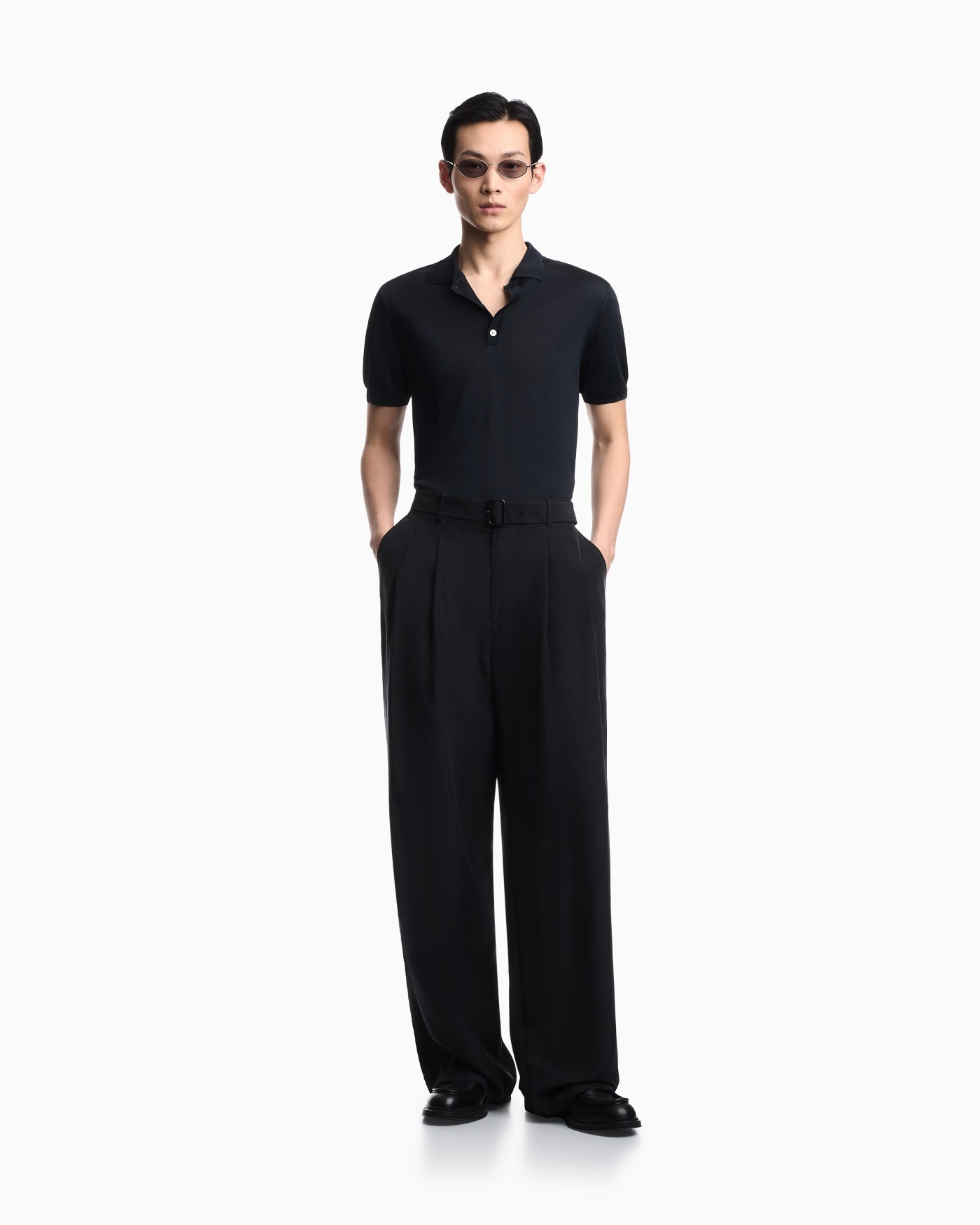 Plain-knit polo shirt