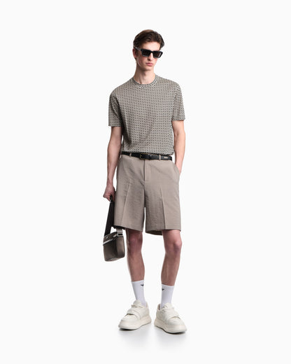 Shorts in technical seersucker fabric