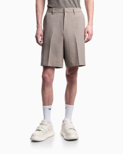 Shorts in technical seersucker fabric