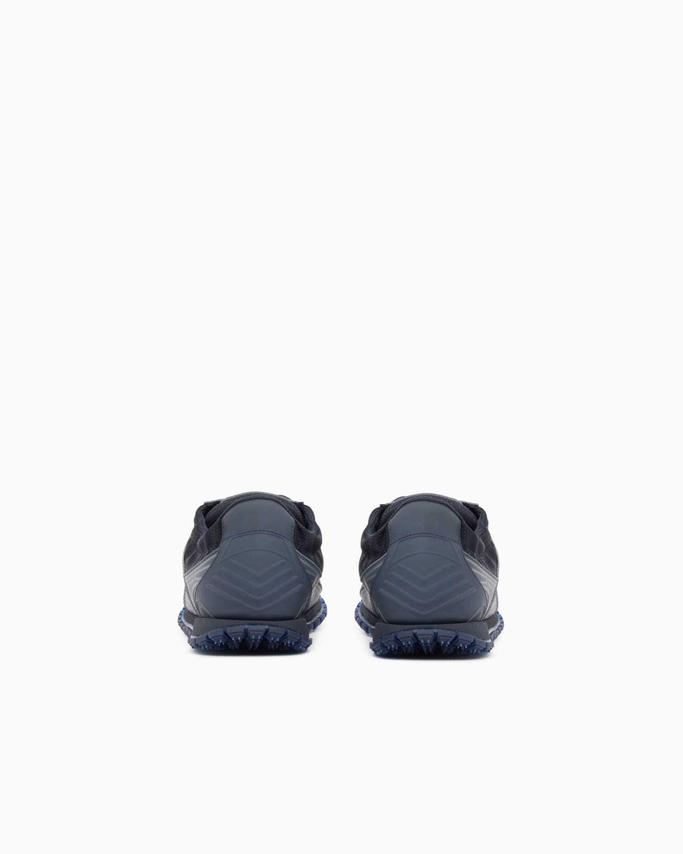 Sneakers in ripstop and mesh with textured rubber sole