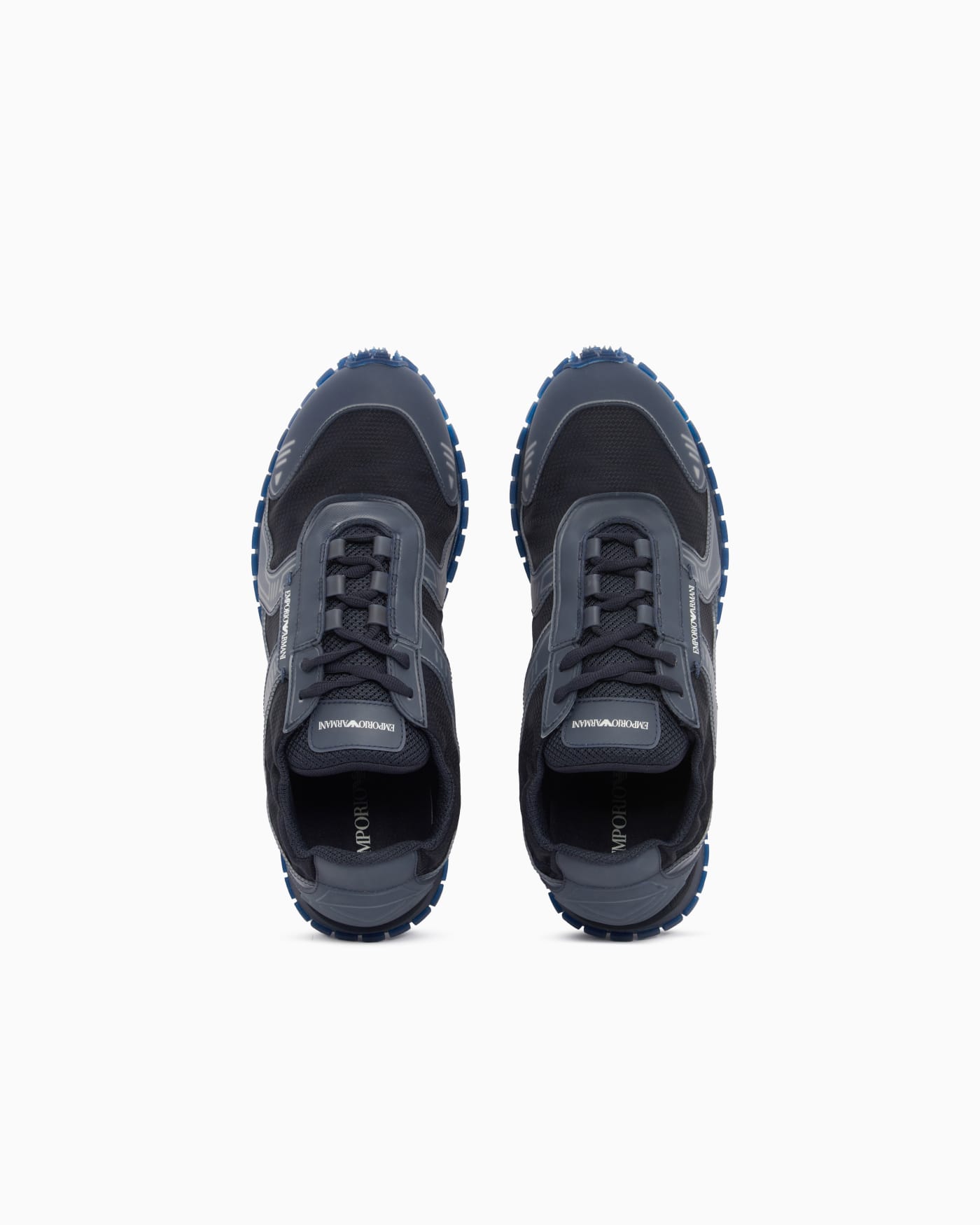 Sneakers in ripstop and mesh with textured rubber sole