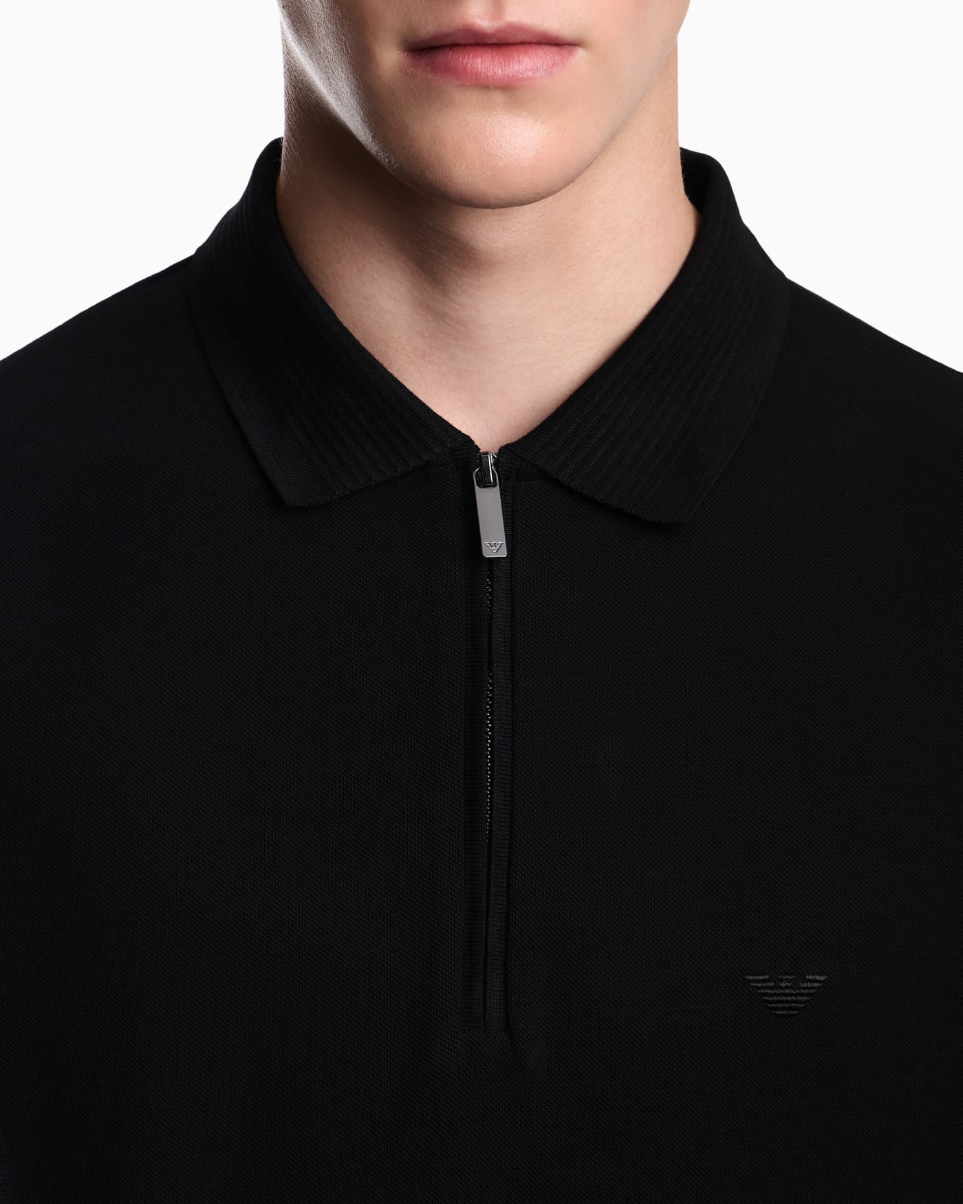 Polo shirt in piqué with partial zip