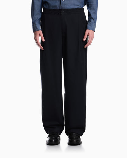 Regular fit cotton poplin trousers with elasticated waist
