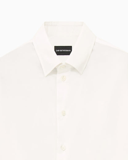 Cotton dress shirt with a pointed collar and long sleeves