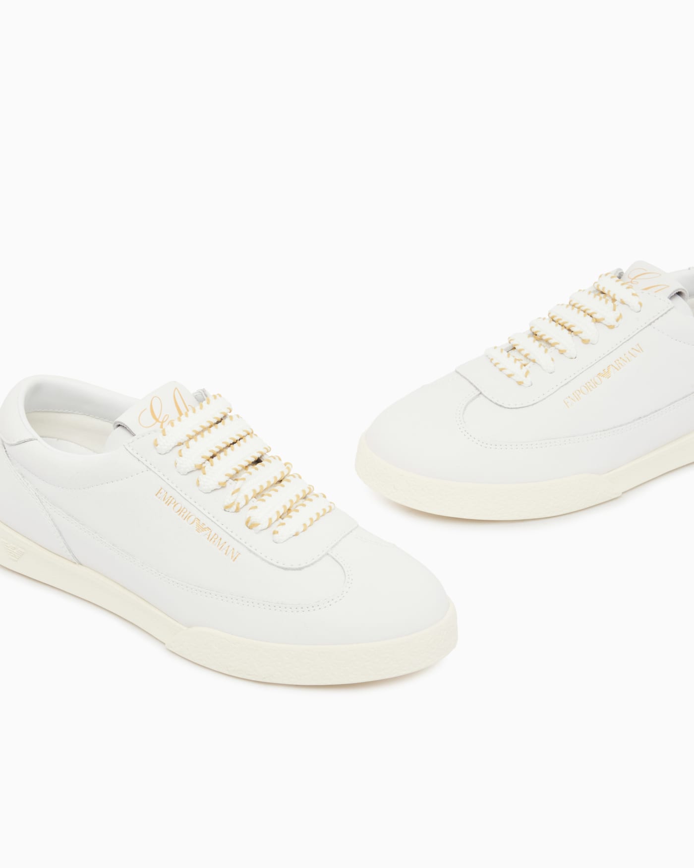 Leather sneakers