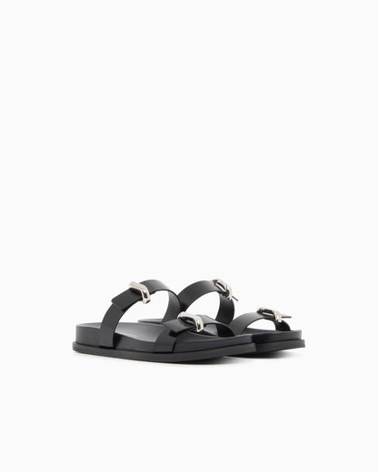 Shiny polished leather sandals