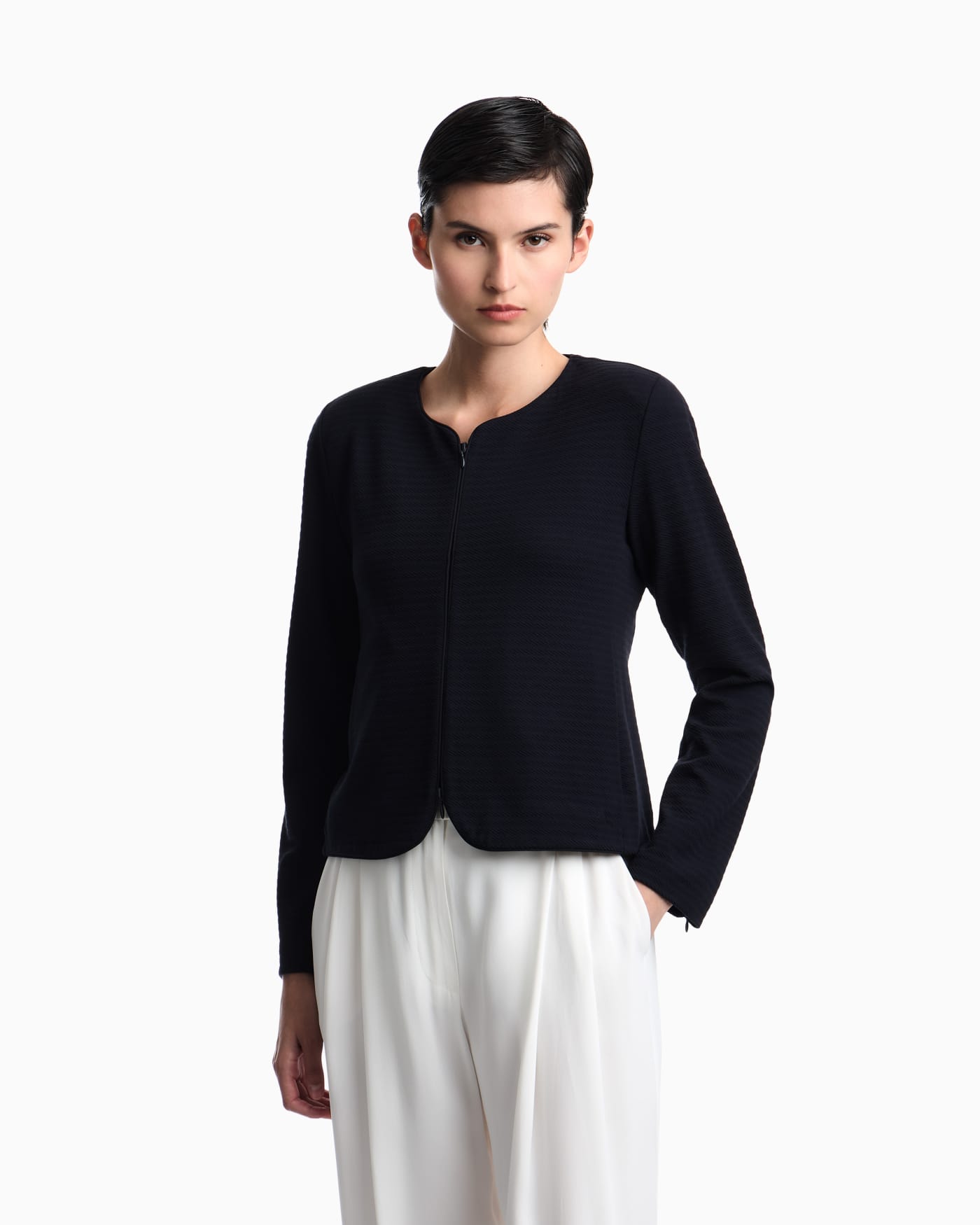 Slim-fit round-neck blazer in jacquard jersey with zipper