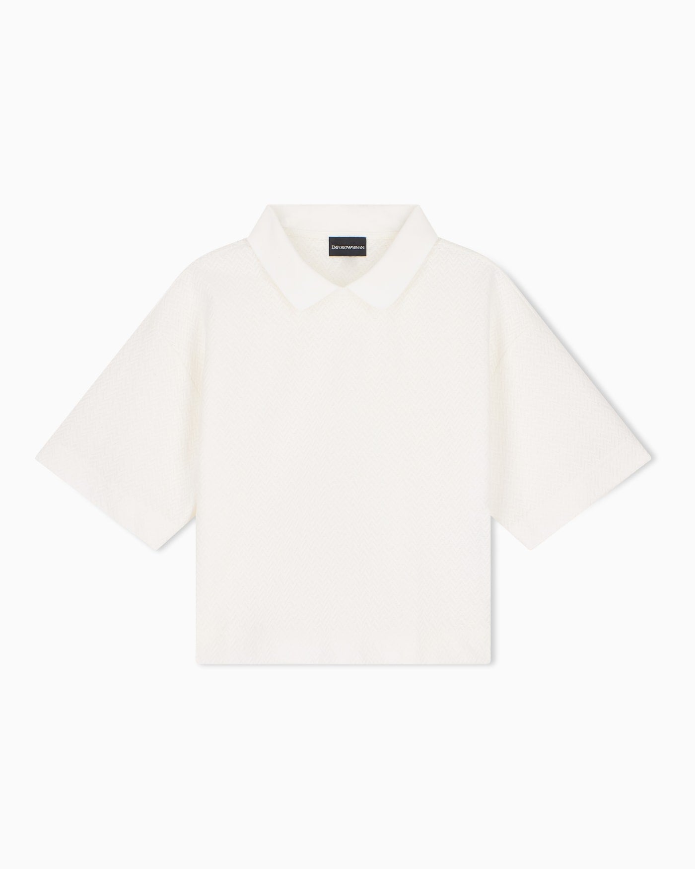 Short-sleeve shirt with double collar and chevron pattern