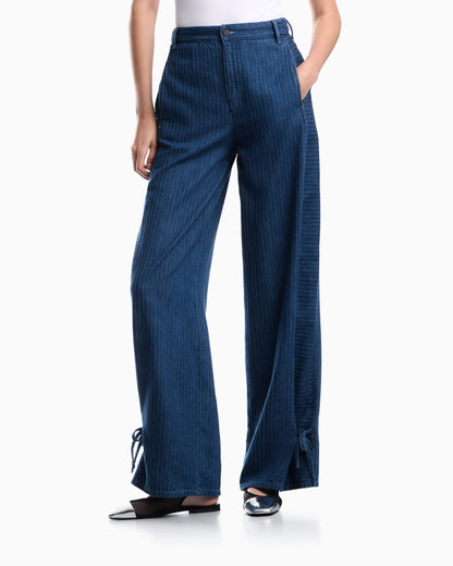 Five-pocket pinstriped denim pants with side bows