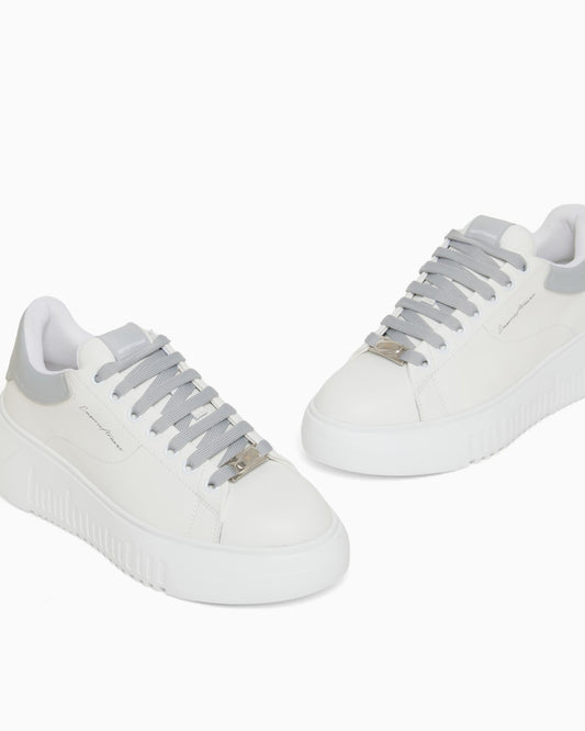 Smooth leather sneakers Icon with a thick textured sole