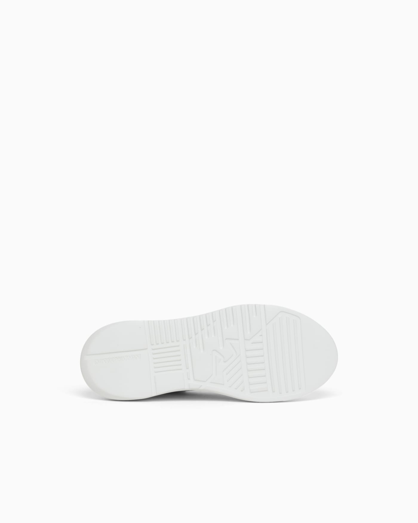 Smooth leather sneakers Icon with a thick textured sole