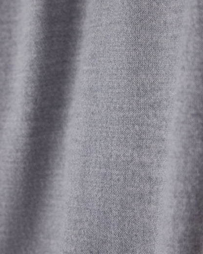 Sleeveless crew neck virgin wool top with padded shoulders
