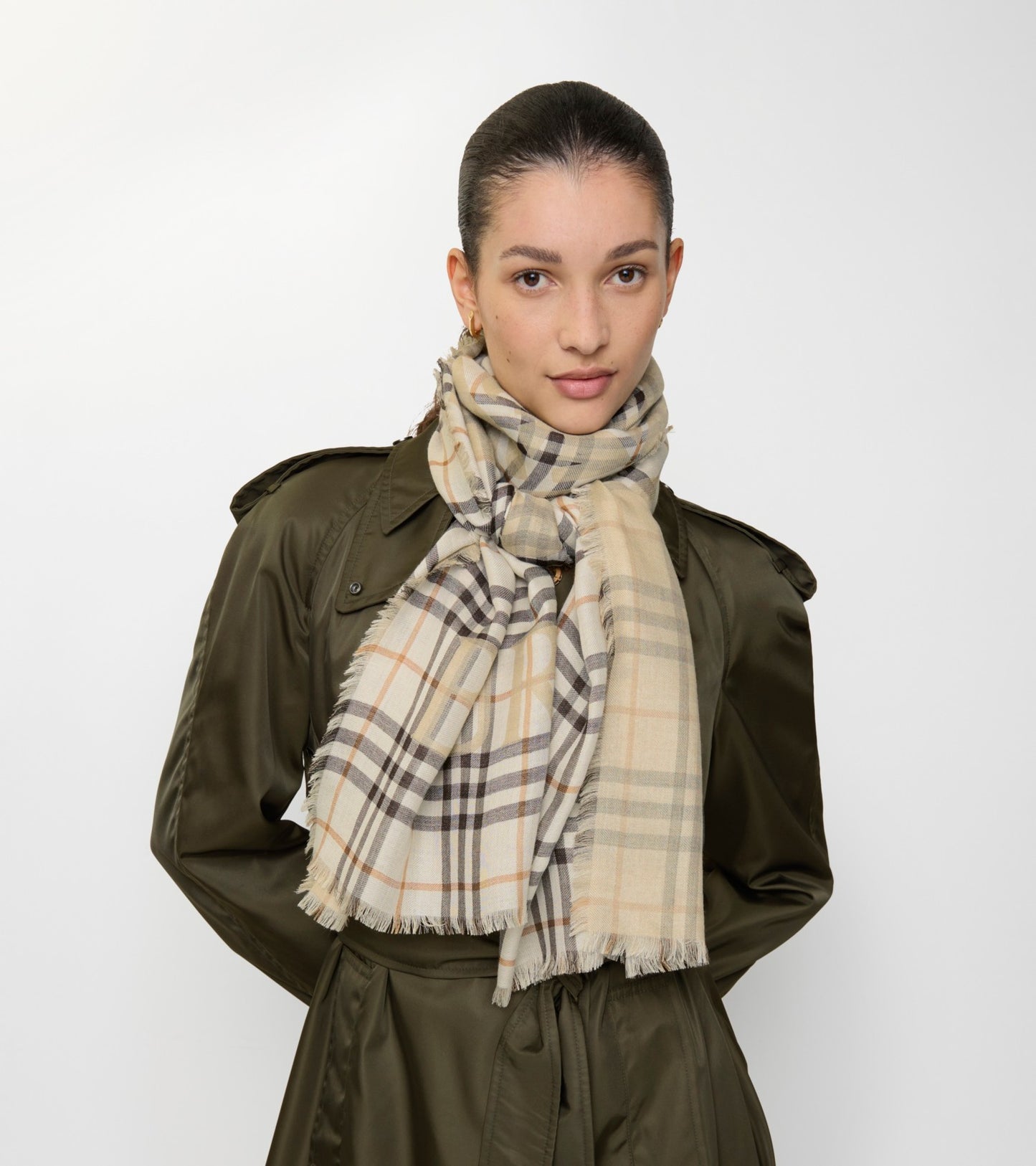 Wide Knight Check Wool Silk Scarf in Pebble white