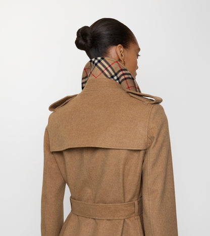 Long Cashmere Kensington Trench Coat in Camel beige