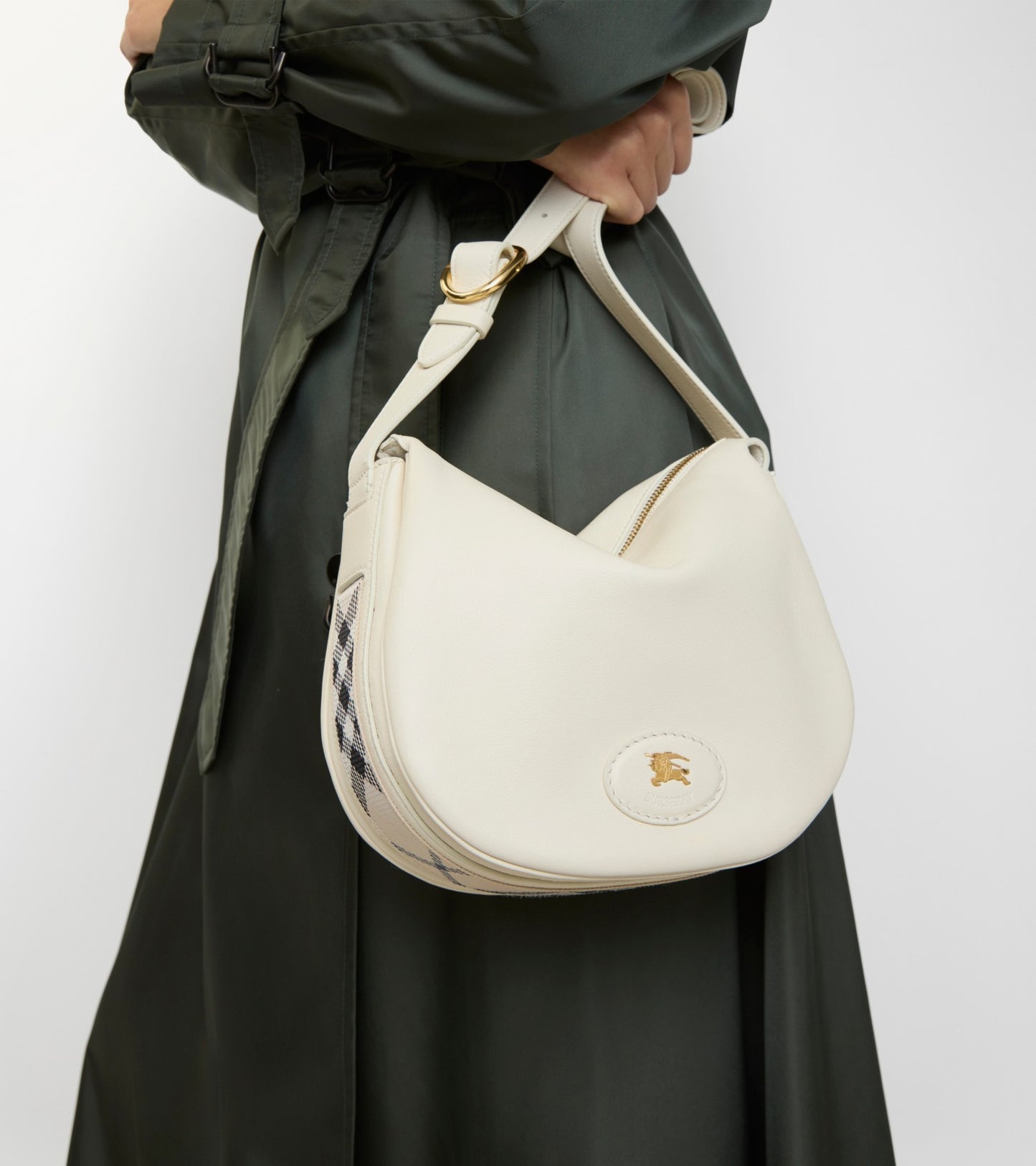 Tavistock Crossbody Bag in Soap beige
