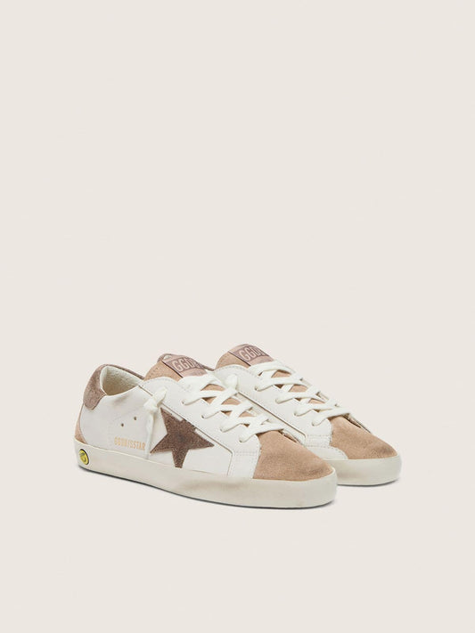 Junior Super-Star in white leather with dark gray suede star and beige suede inserts
