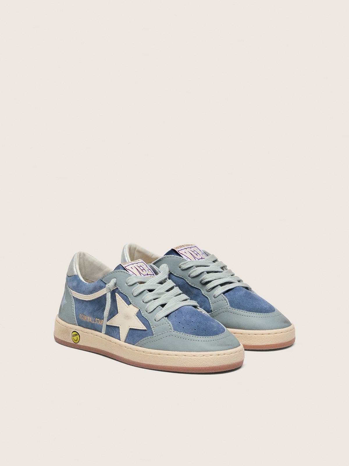 Junior Ball Star in light blue and denim-blue suede with white leather star