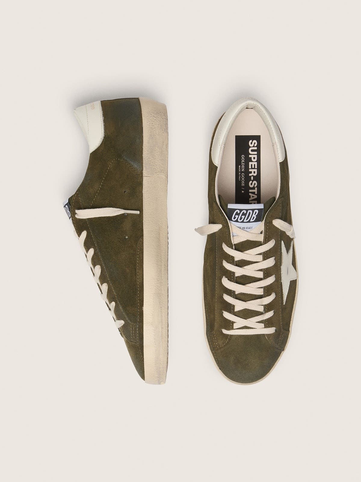 Men’s Super-Star in olive-green suede with white leather star