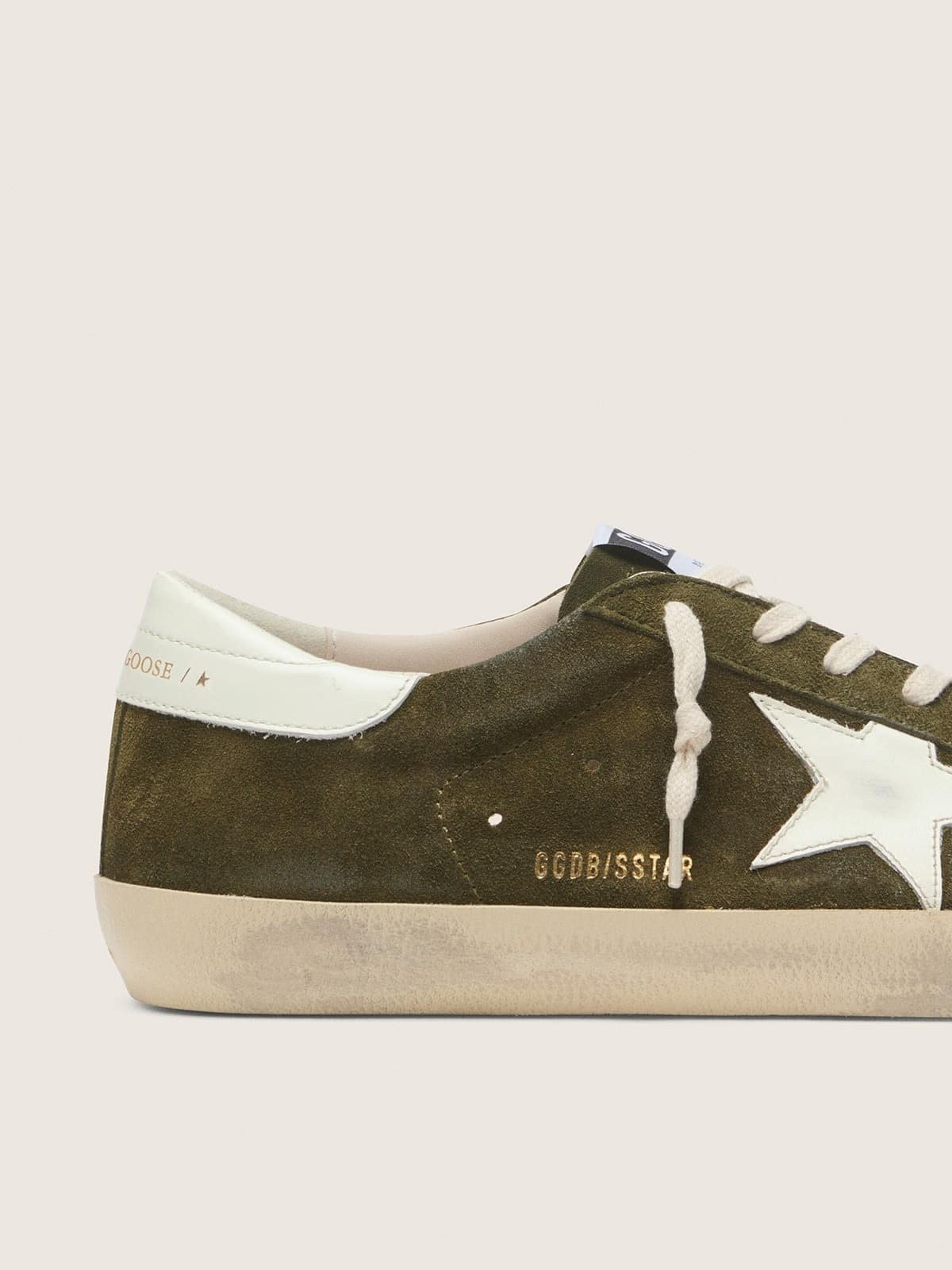 Men’s Super-Star in olive-green suede with white leather star