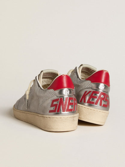 Bio-based Ball Star in metallic silver with silver star and red heel tab