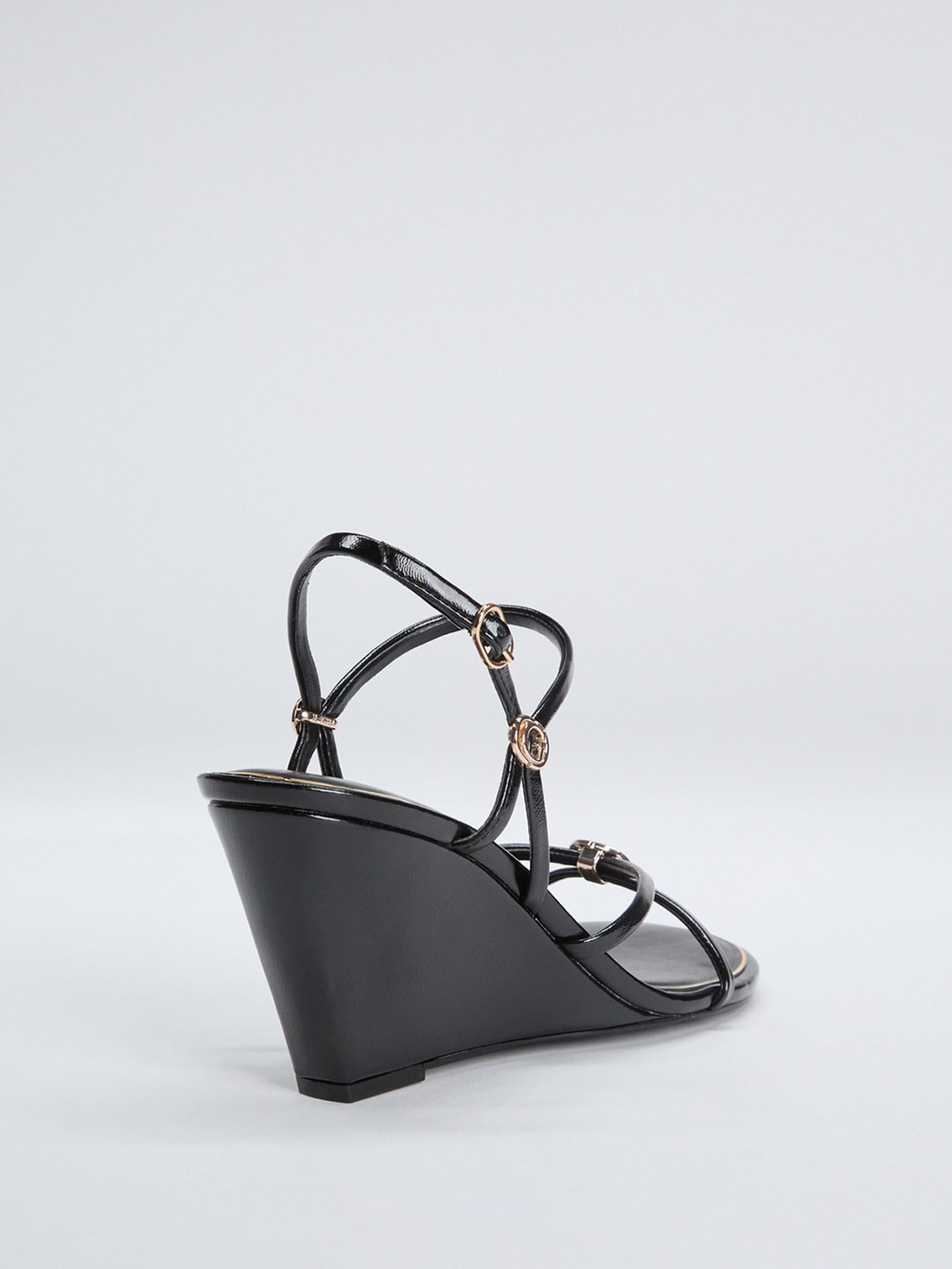 Devve logo wedge