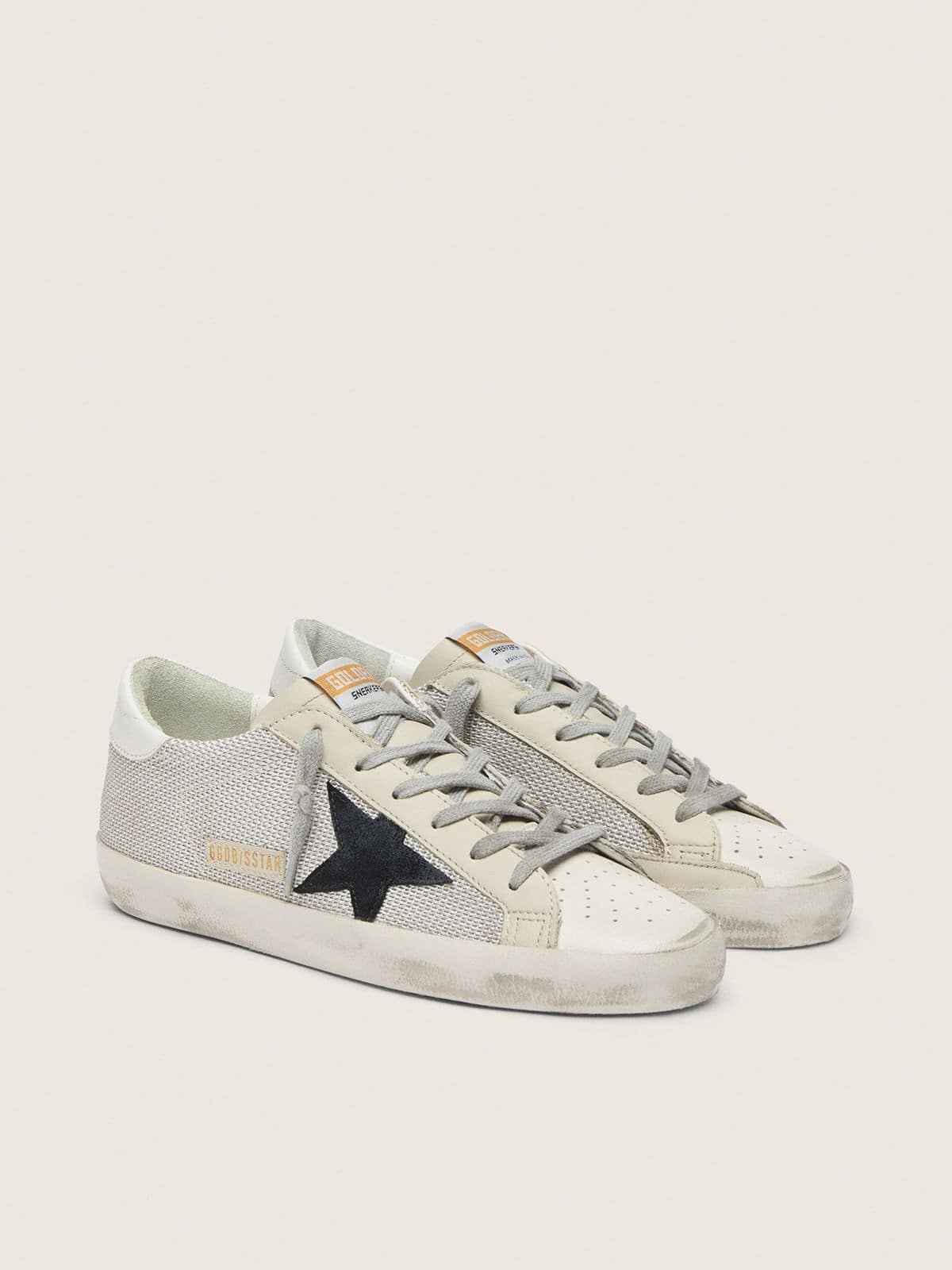 Women's Super-Star in leather with black star