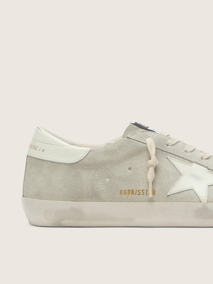 Women’s Super-Star in light gray suede with white leather star