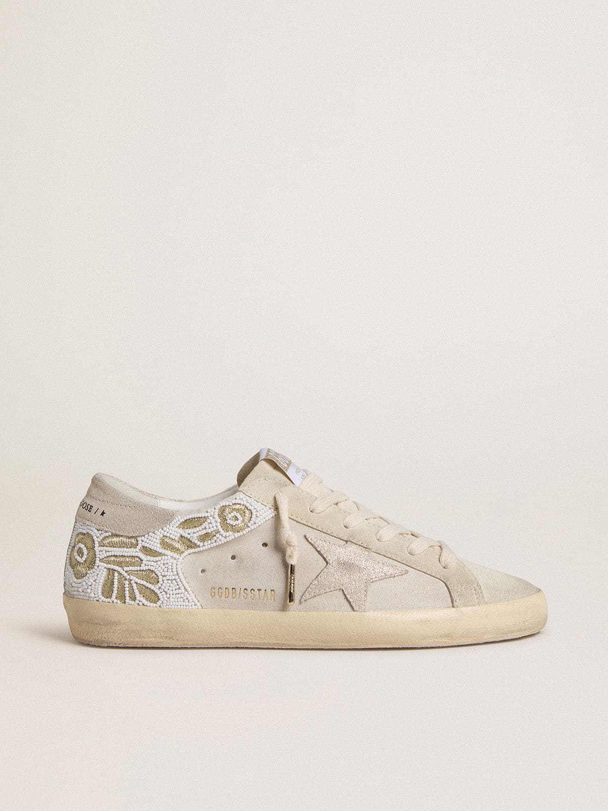 Women's Super-Star in beige suede with bead embroidery and laminated suede star