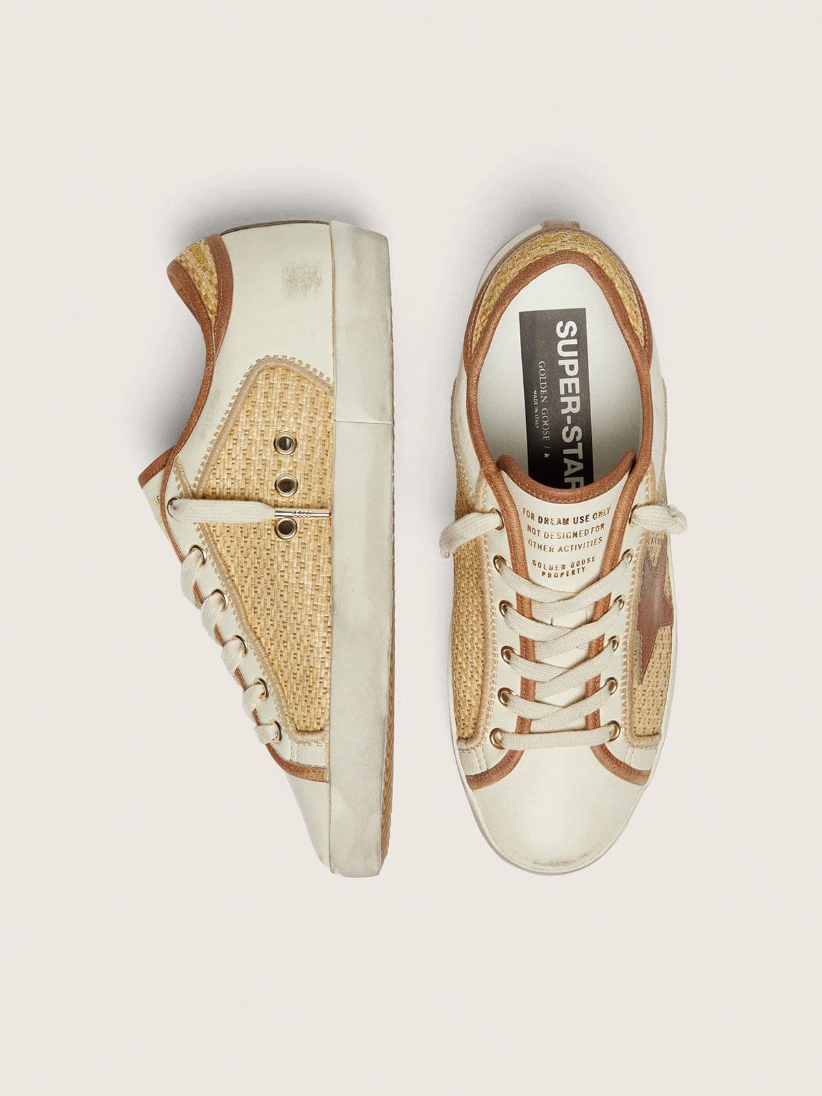 Women’s Super-Star in white leather and raffia with brick-red star and inserts