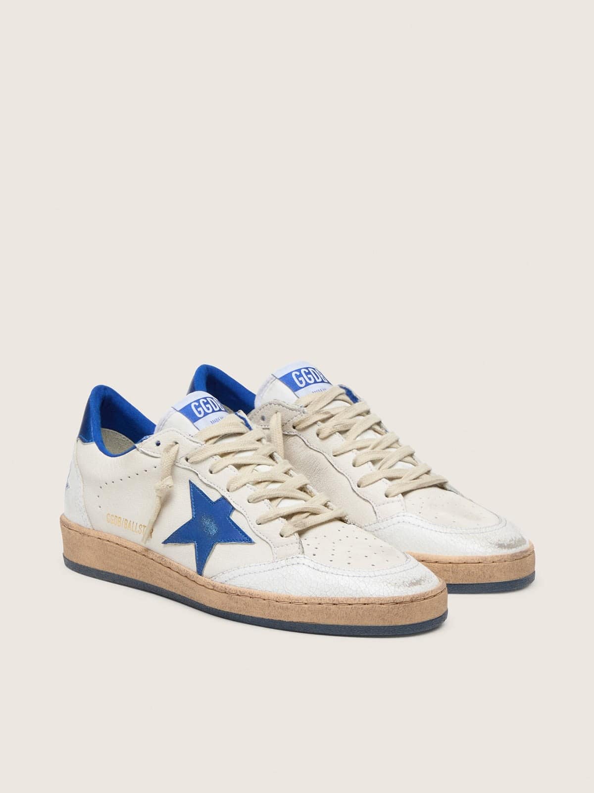Women’s Ball Star Wishes in white nappa leather with bright blue star and heel tab