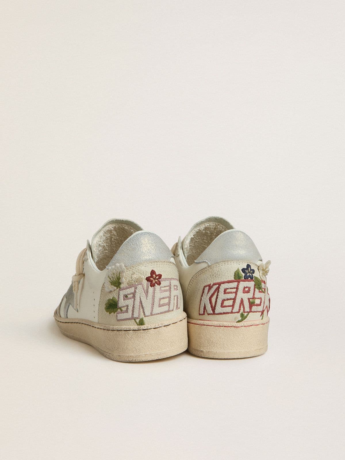 Women’s Ball Star in leather with platinum suede star and multicolor floral embroidery