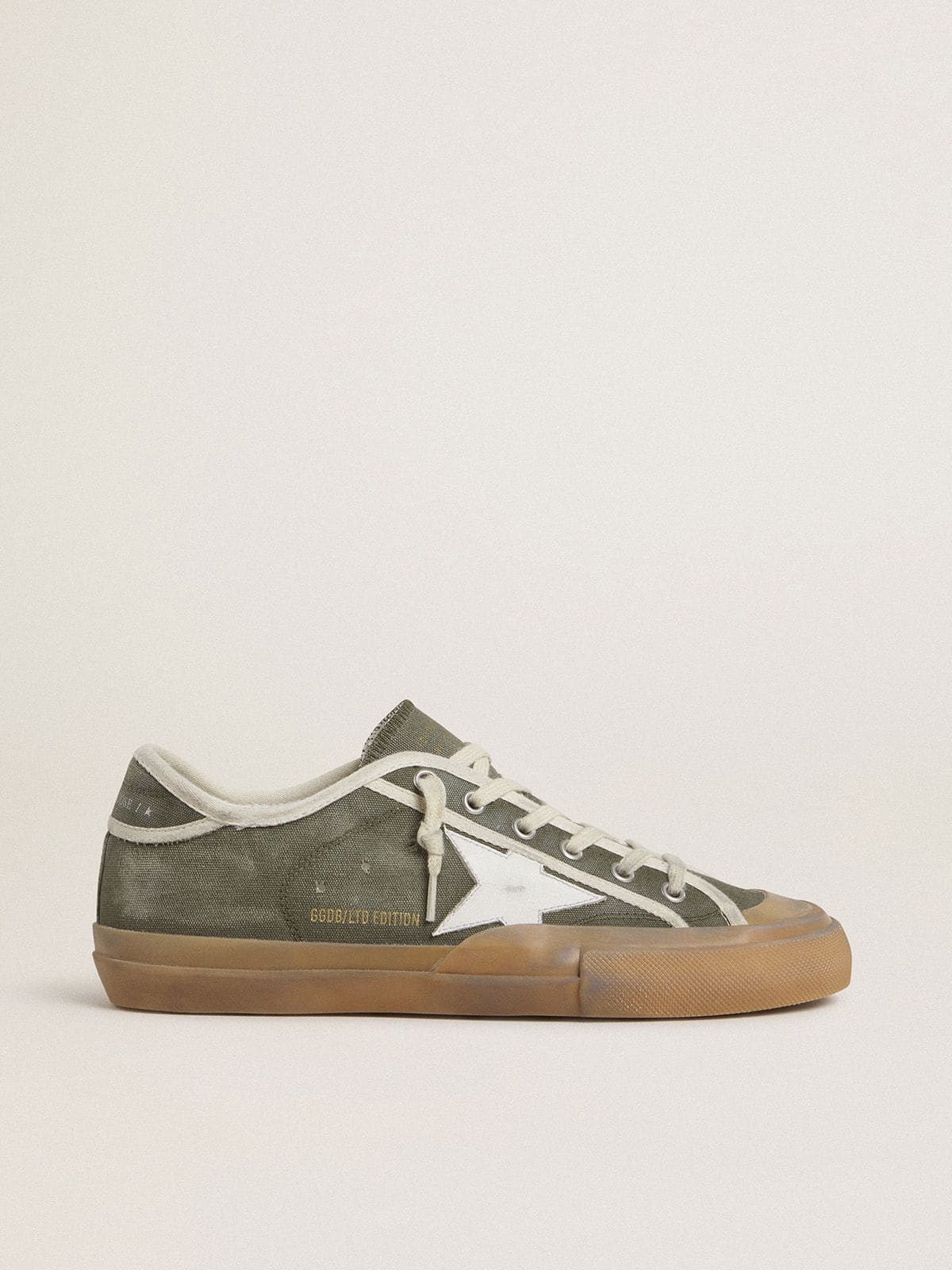 Women’s Super-Star LTD in green canvas with white leather star