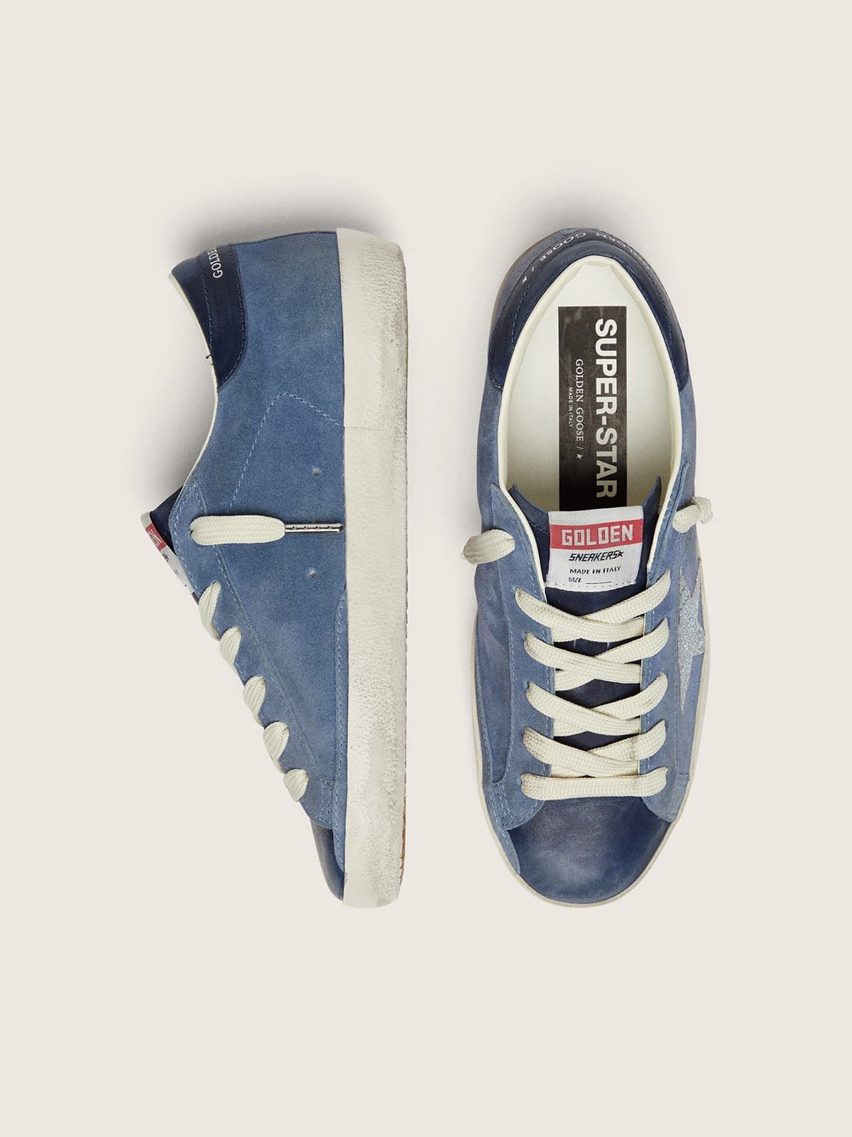 Women’s Super-Star in denim-blue suede with silver glitter star