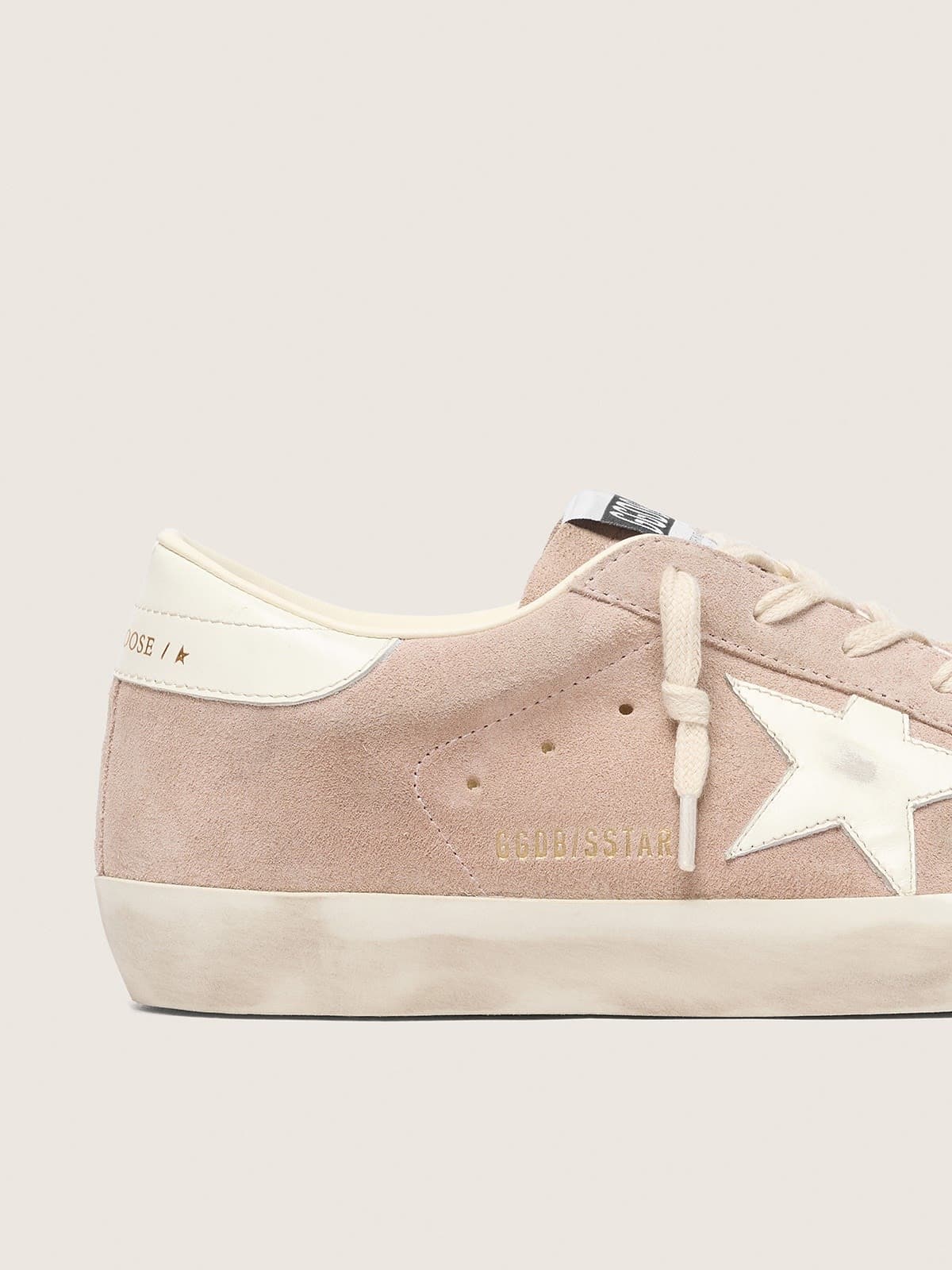 Women’s Super-Star in powder-pink suede with white star