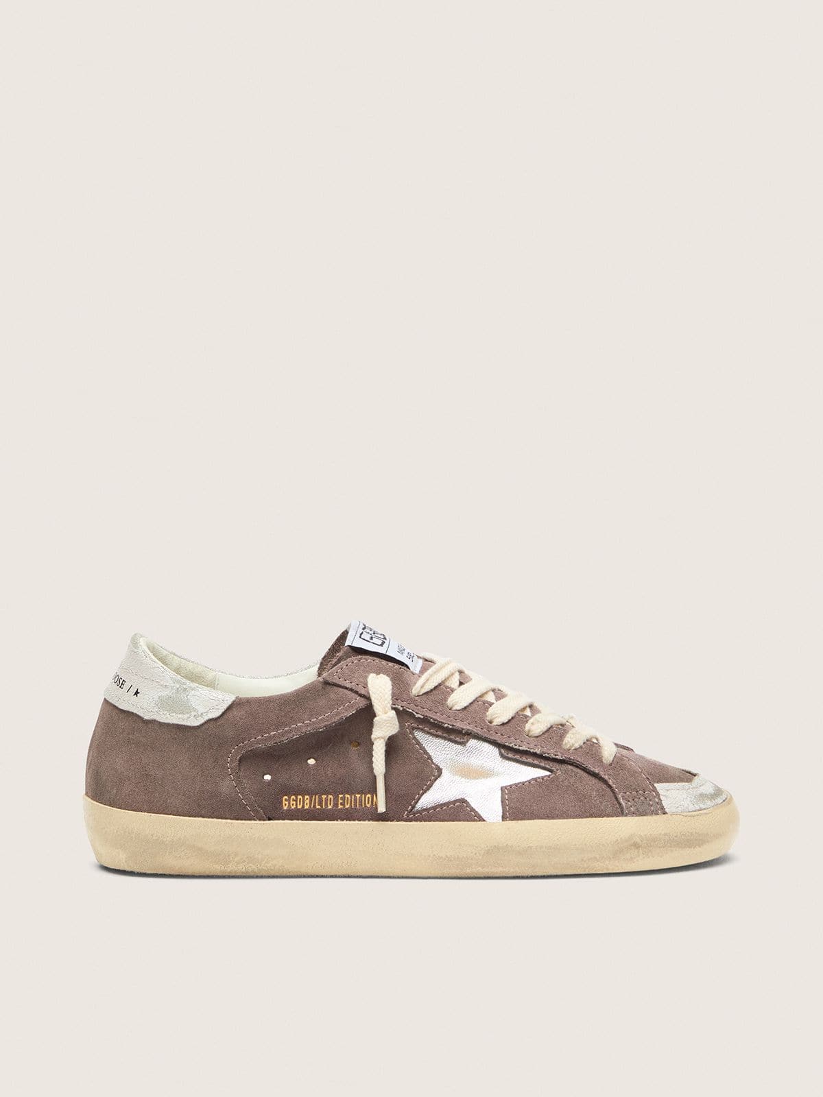 Women’s Super-Star LTD in lavender suede with silver star