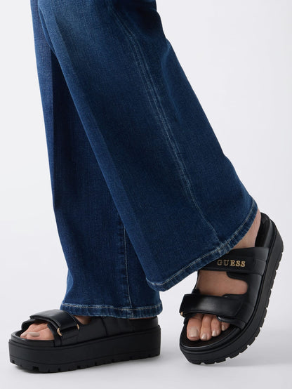 Fasten faux leather sandals