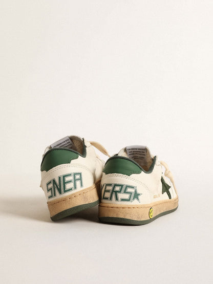 Young Ball Star in white leather with green suede star