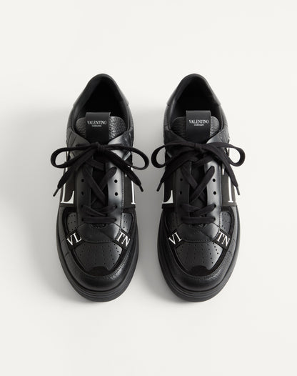 Low-top Calfskin Vl7n Sneaker With Bands