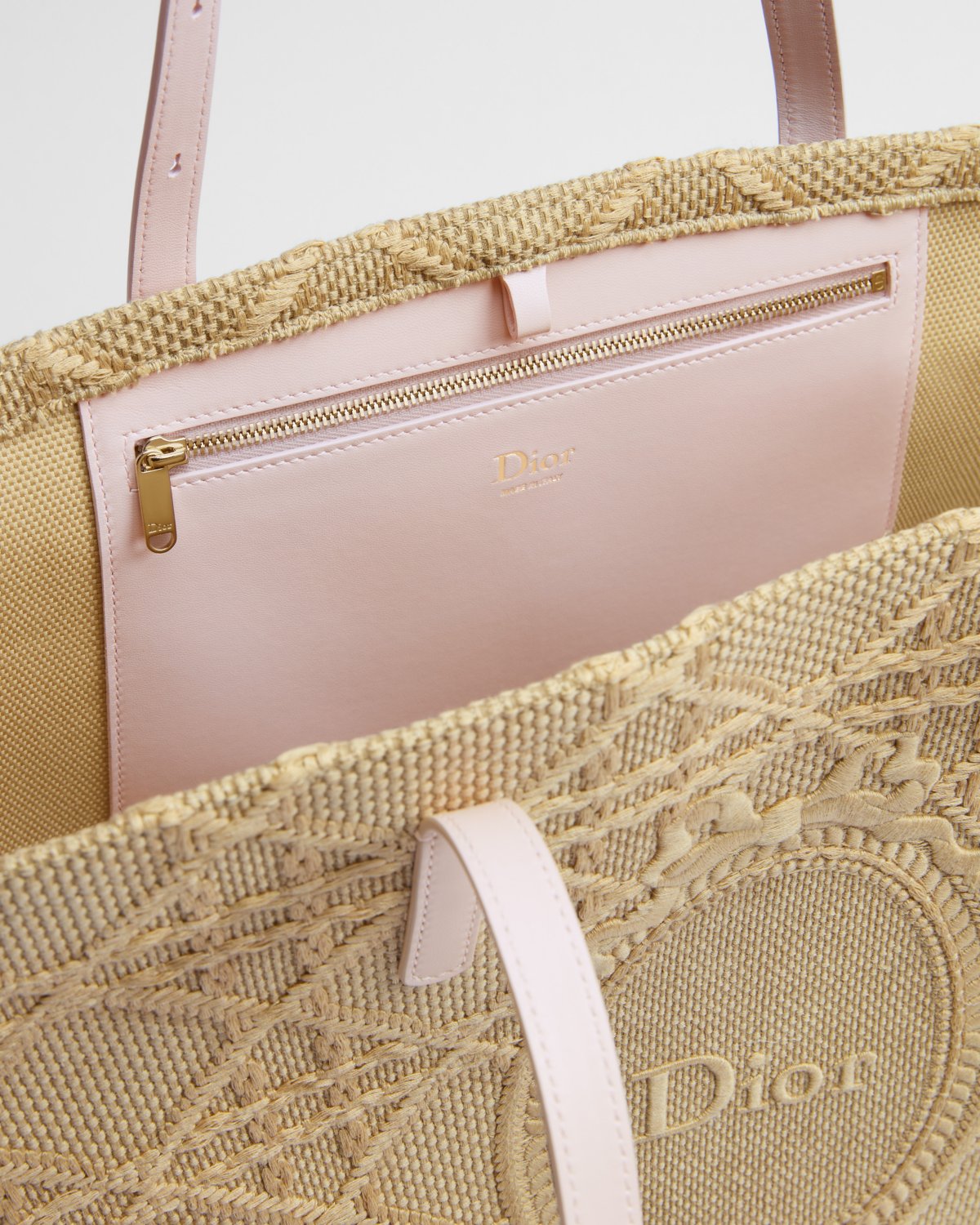 Dioriviera Medium Dior Blooming Bag