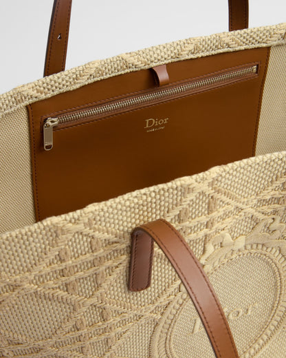 Medium Dior Blooming Bag