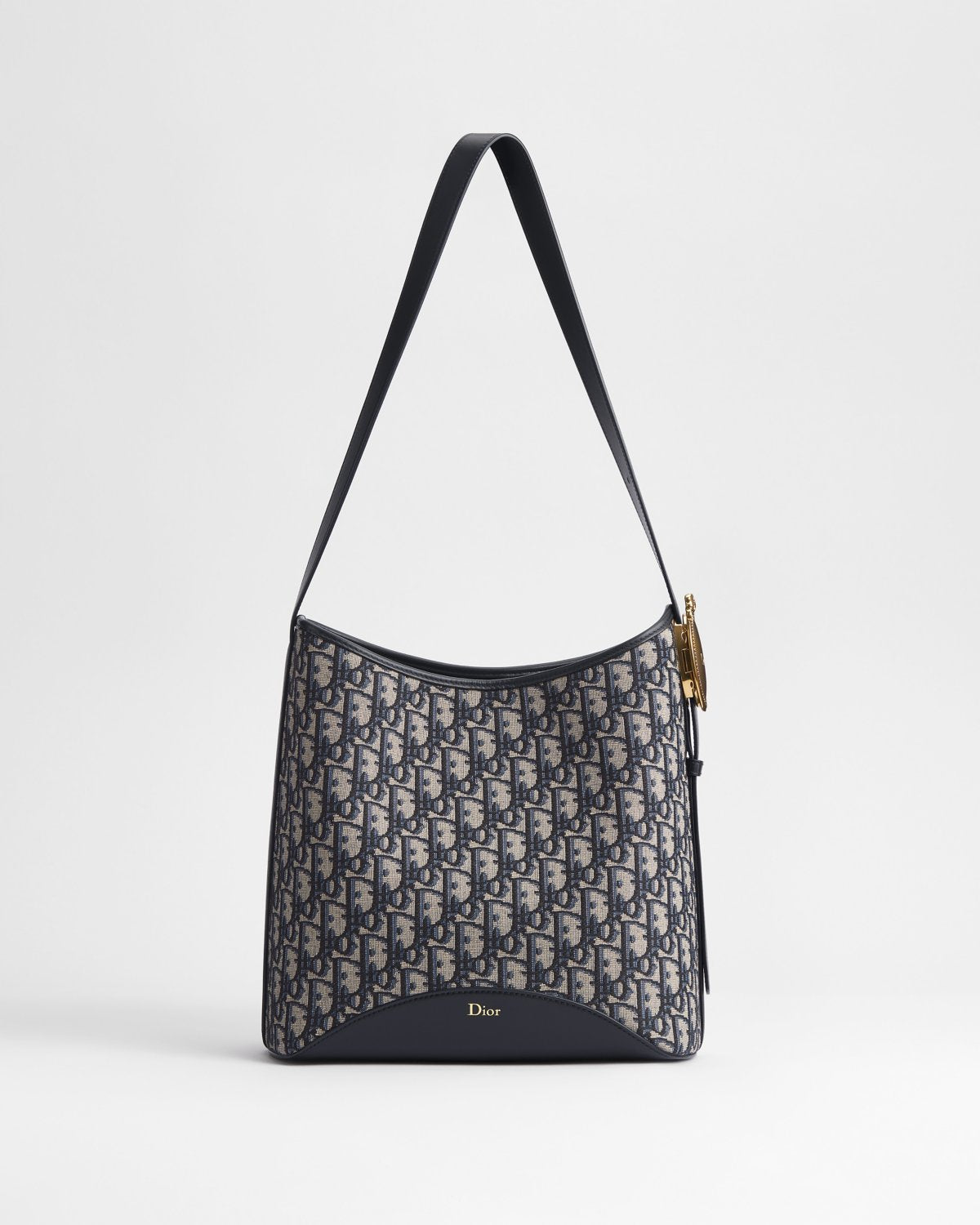 Medium Dior Médaillon Bucket Bag