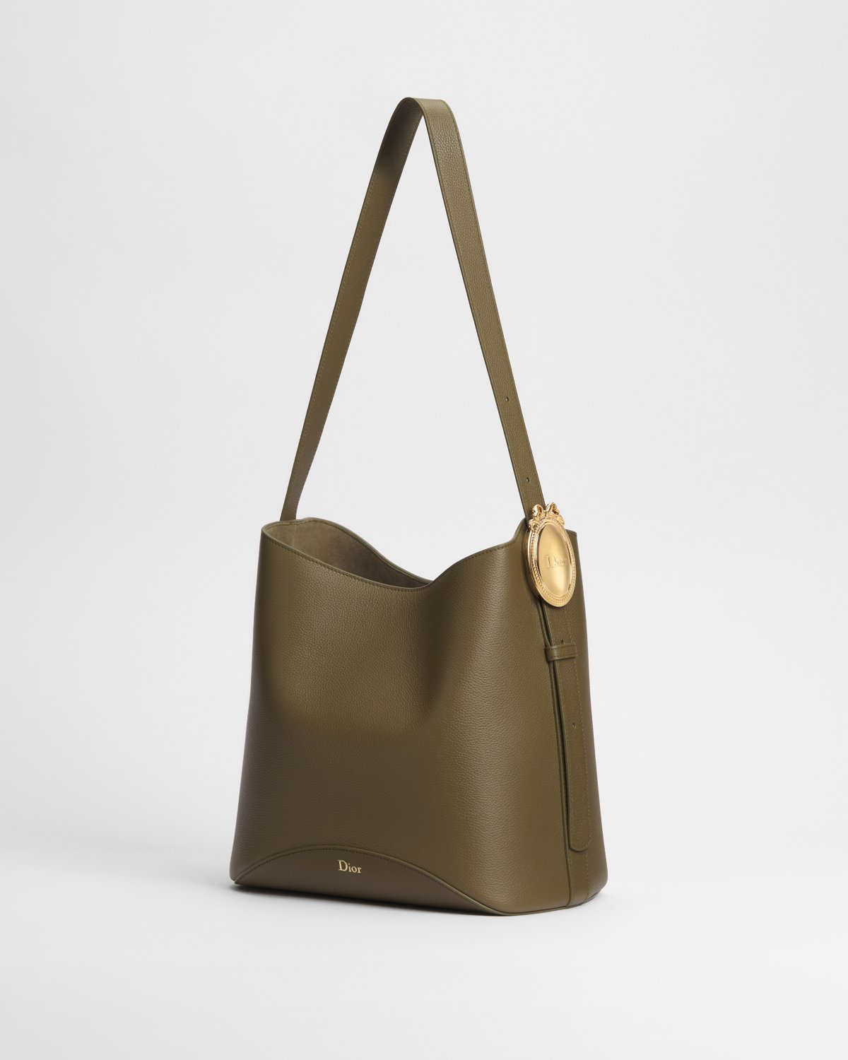Medium Dior Médaillon Bucket Bag