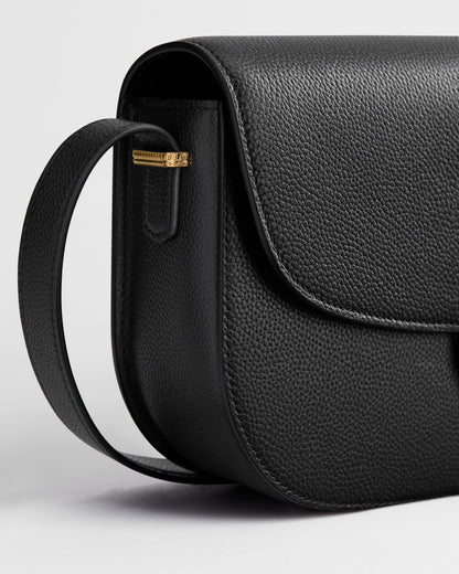 Medium Dior Médaillon Flap Bag
