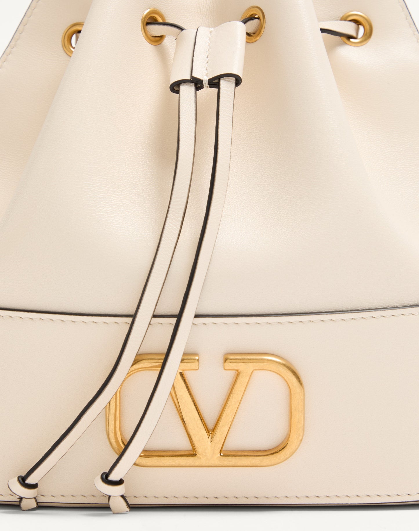 Mini Vlogo Signature Bucket Bag In Nappa Leather