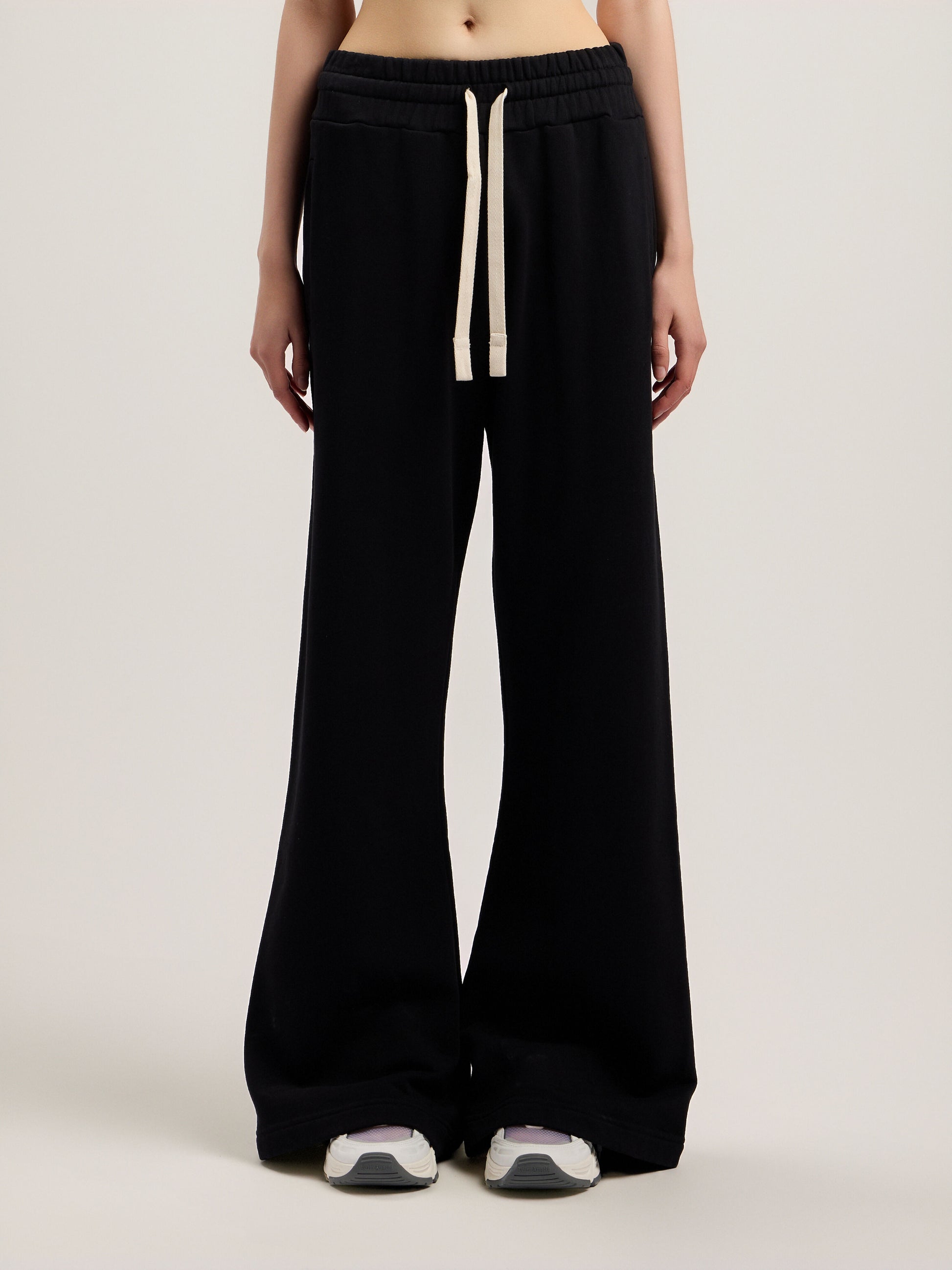 Curved Logo Sweatpants
