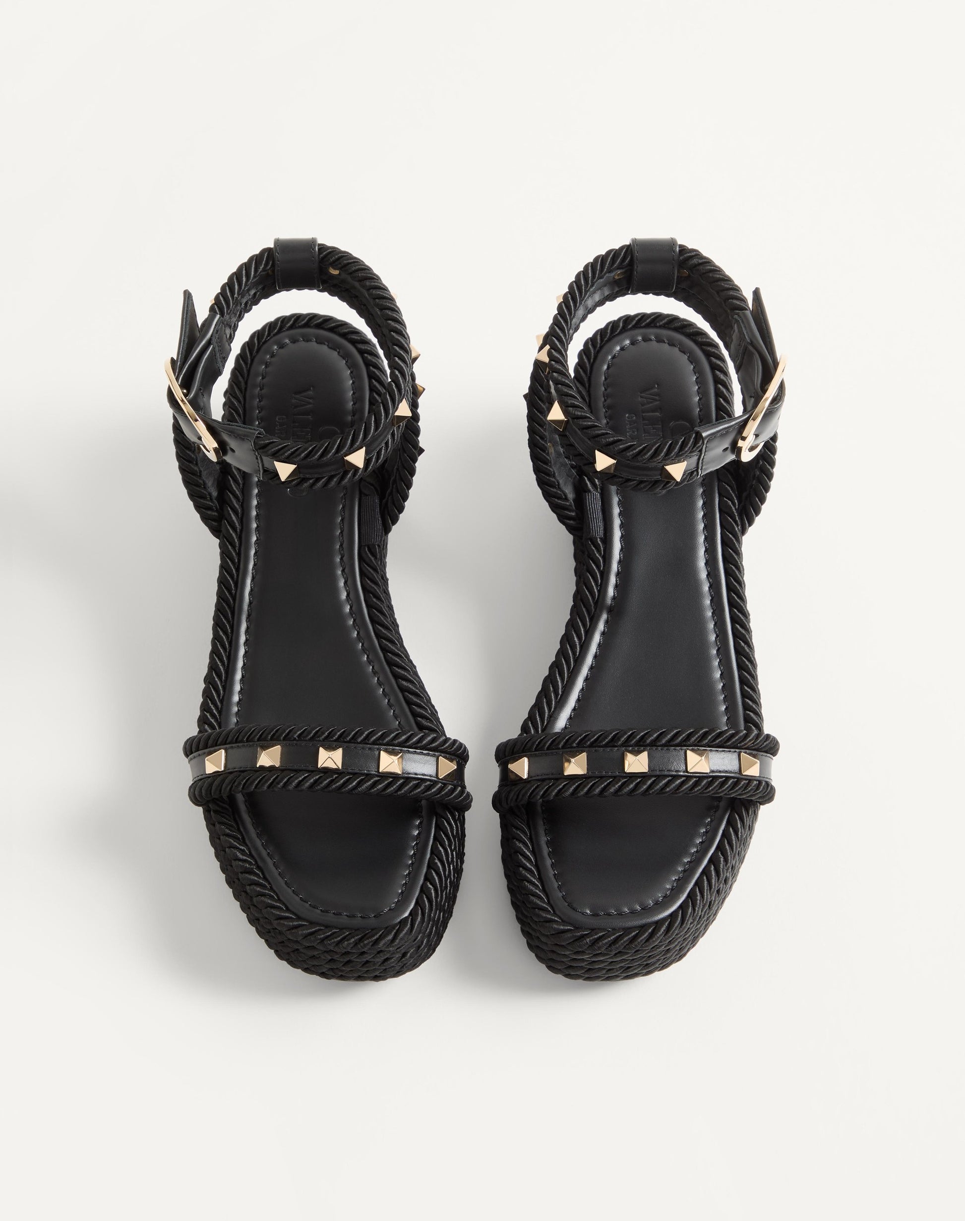 Rockstud Flatform Sandal In Calfskin 45mm